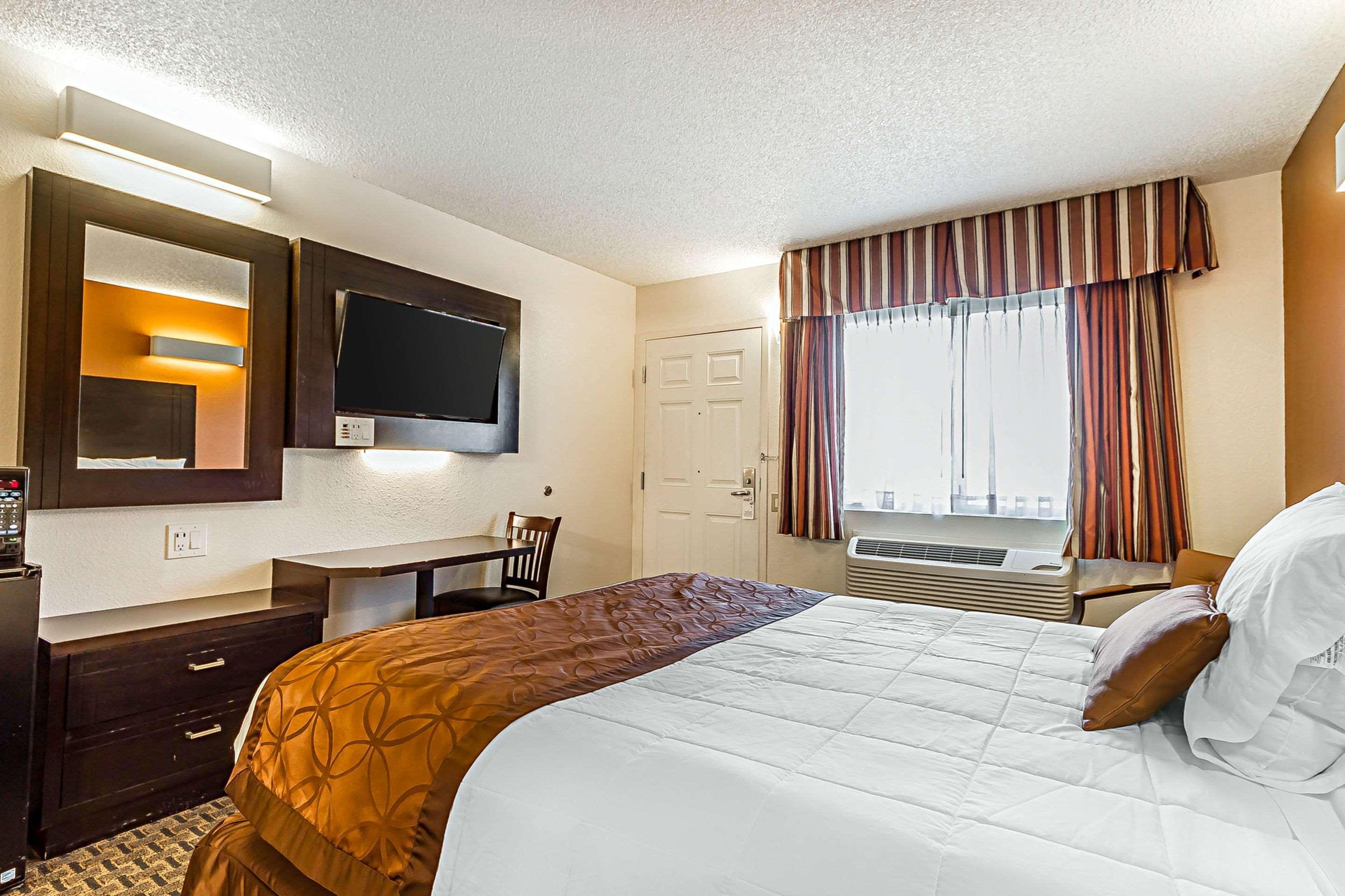 Rodeway Inn Wine Country Rohnert Park Buitenkant foto