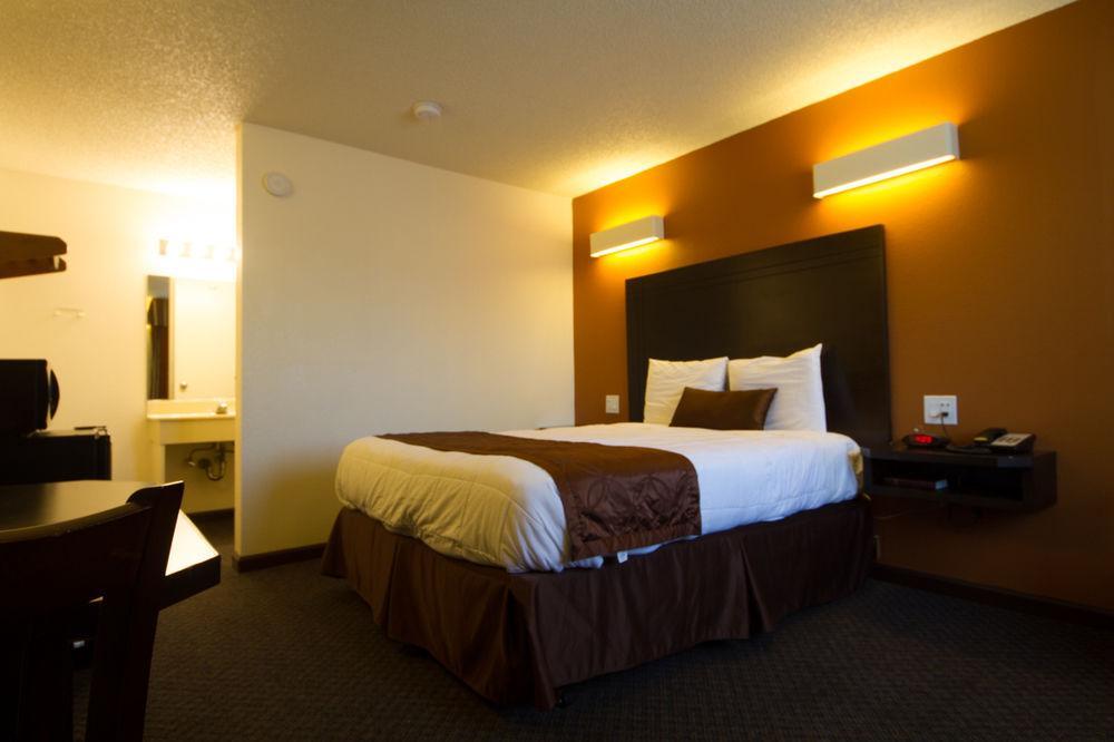 Rodeway Inn Wine Country Rohnert Park Buitenkant foto