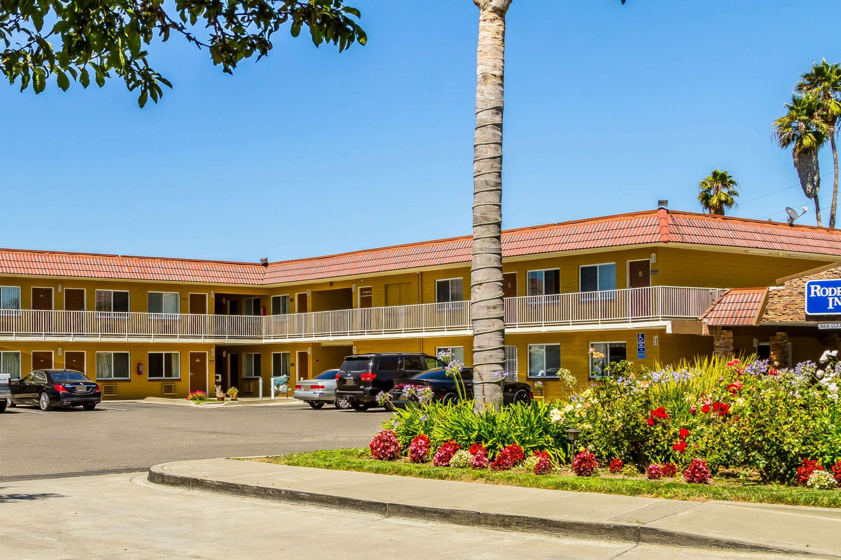 Rodeway Inn Wine Country Rohnert Park Buitenkant foto