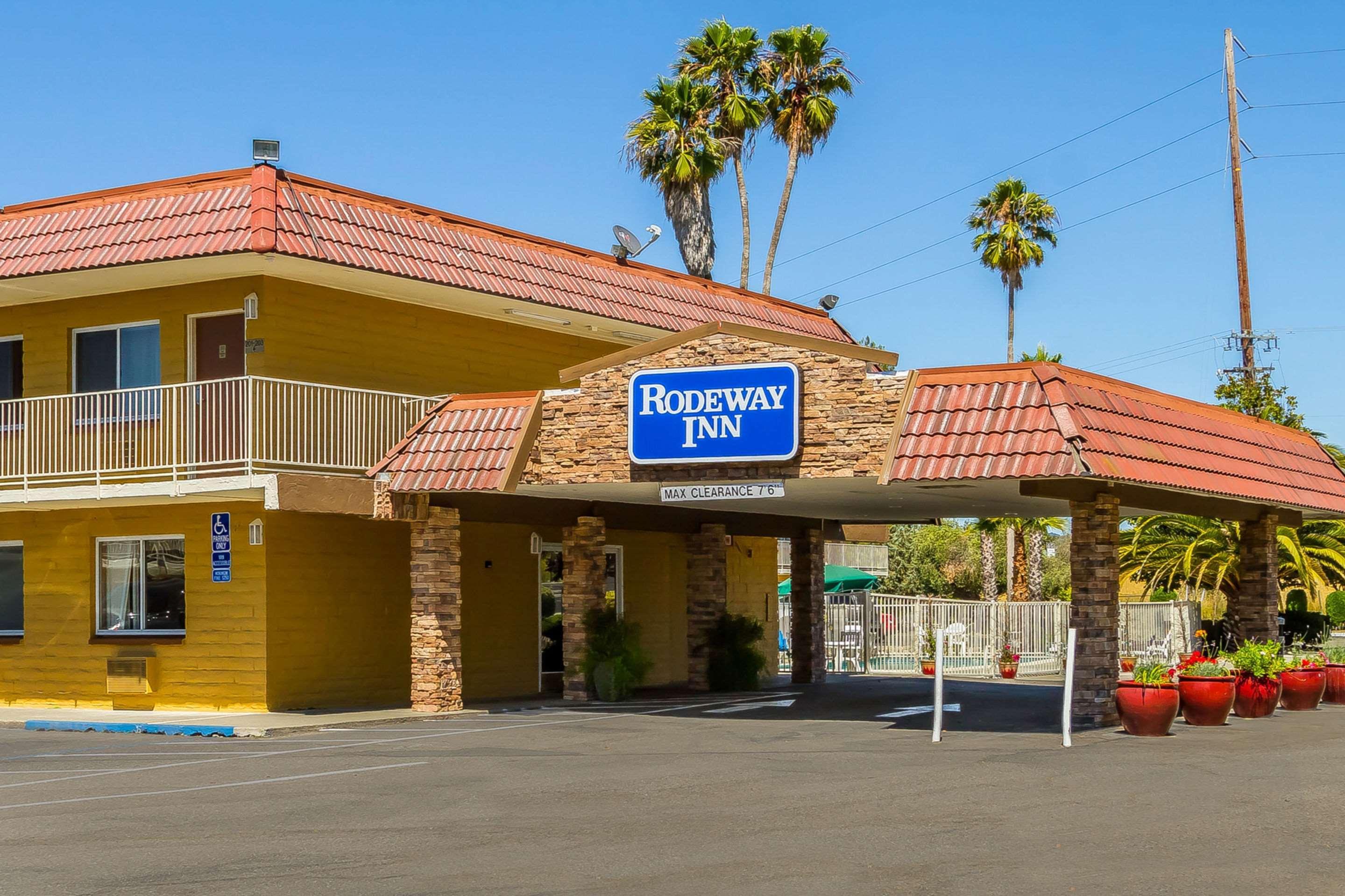 Rodeway Inn Wine Country Rohnert Park Buitenkant foto