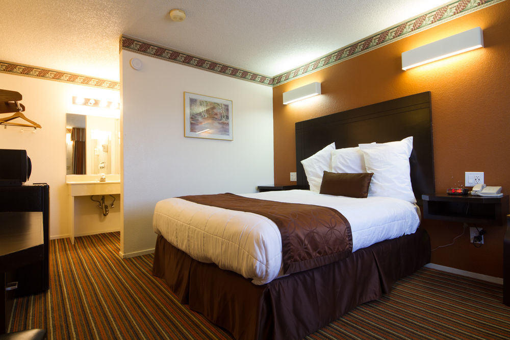 Rodeway Inn Wine Country Rohnert Park Buitenkant foto